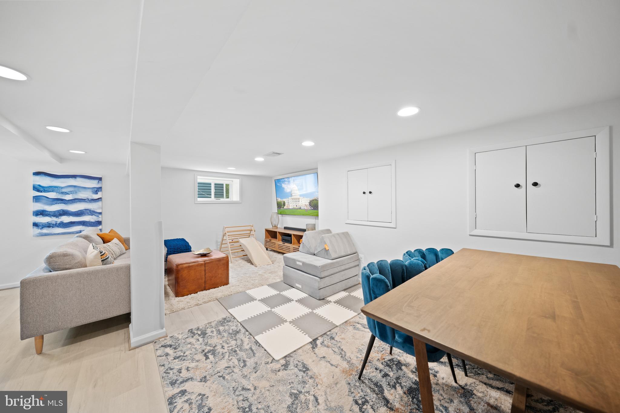 2837 Cameron Road Falls Church, VA 22042 - Photo 29 of 42 a living room with furniture and a couch