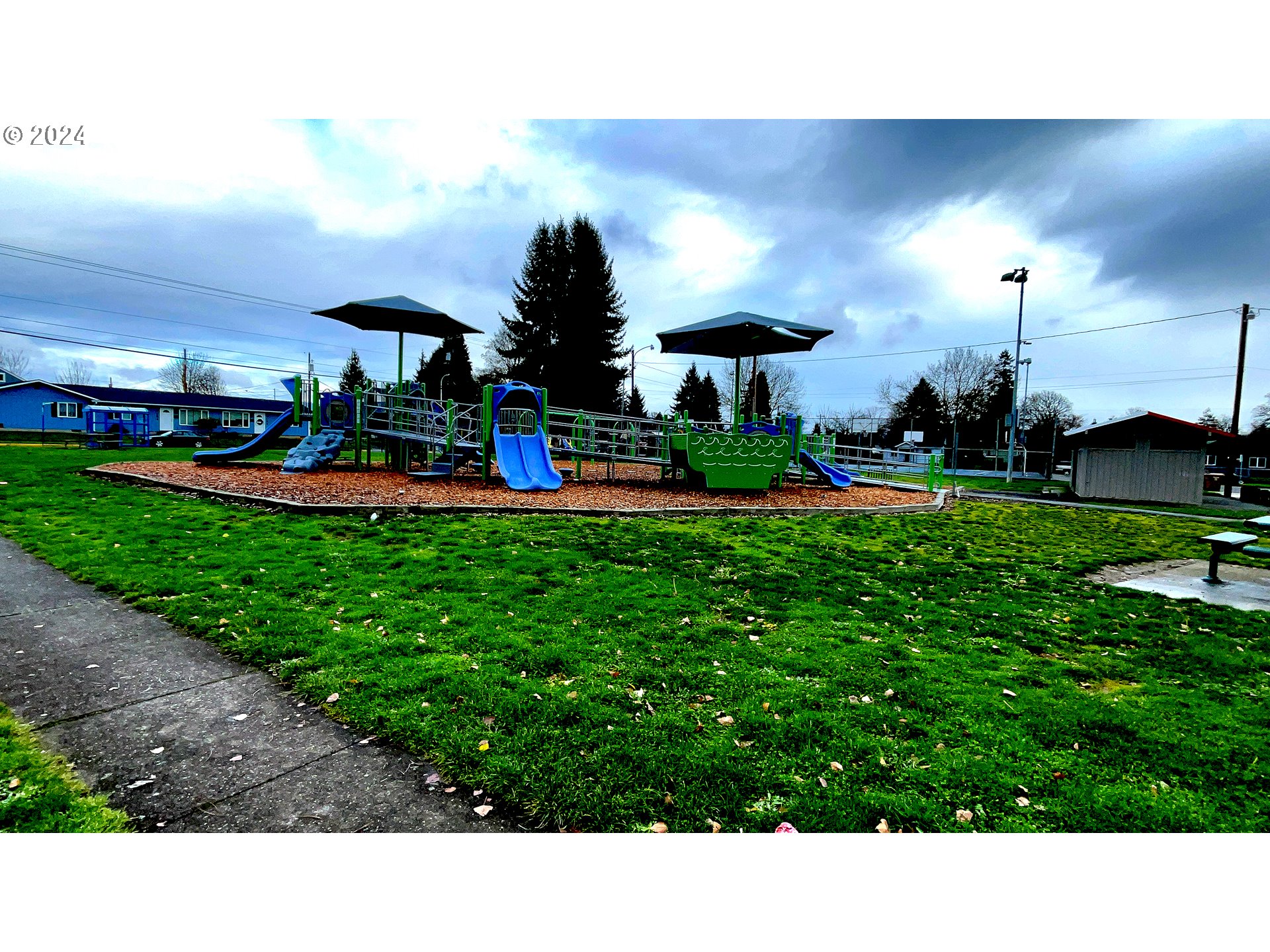 257 20th Avenue Longview, WA 98632 - Photo 12 of 16 a view of an outdoor space