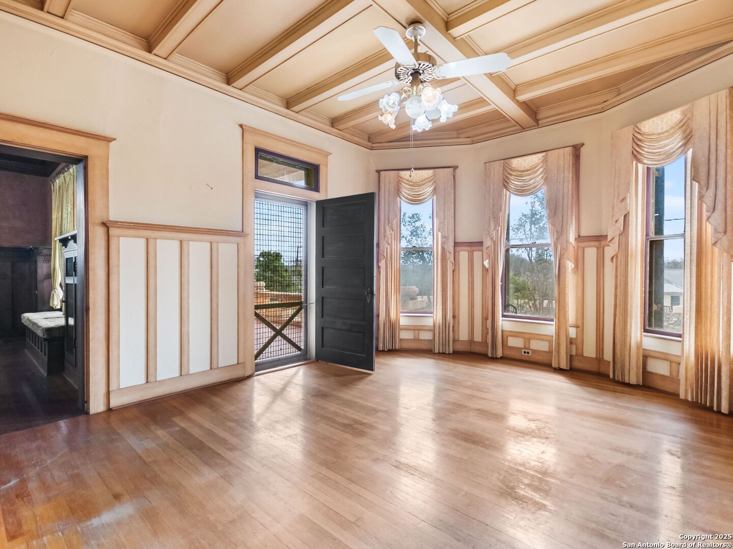 506 2nd Street Comfort, TX 78013 - Photo 12 of 44