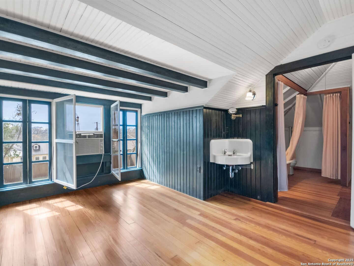 506 2nd Street Comfort, TX 78013 - Photo 24 of 44