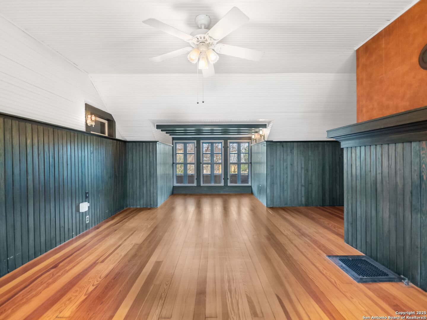 506 2nd Street Comfort, TX 78013 - Photo 28 of 44