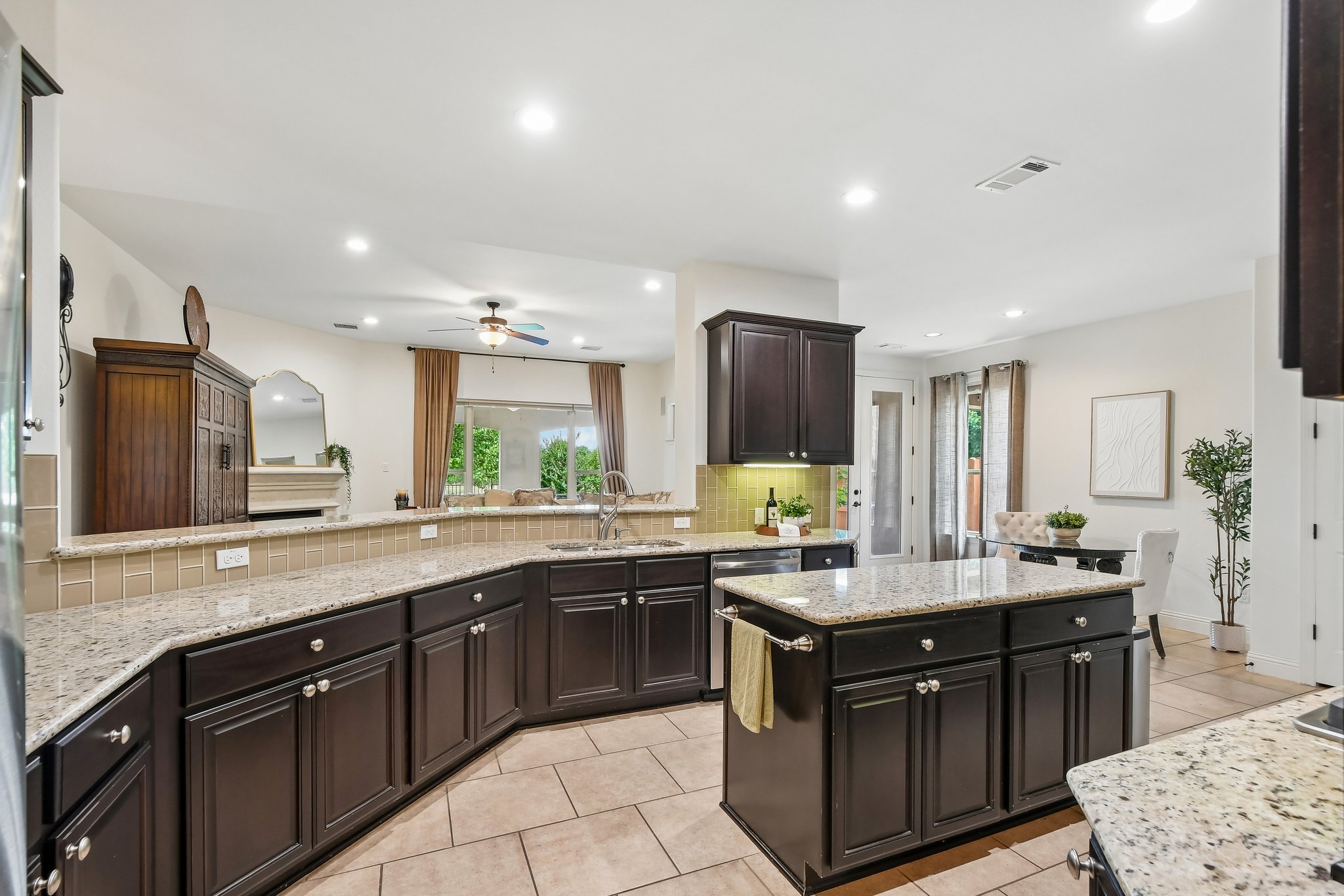 3012 Wedgescale Pass Leander, TX 78641 - Photo 12 of 40