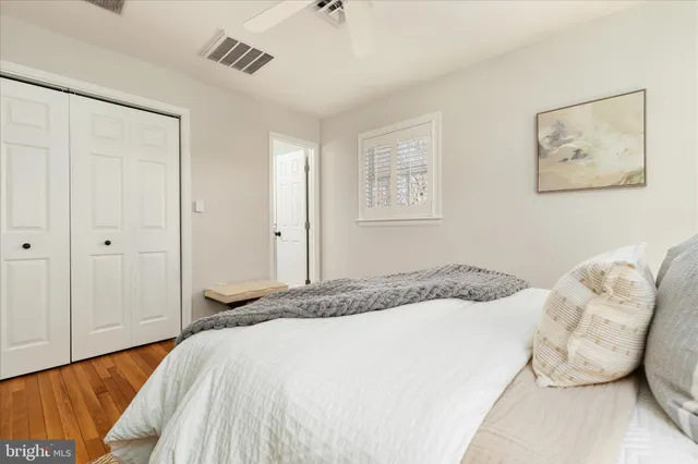 $1,100,000 | 12016 Wayland Street, Oakton, VA 22124