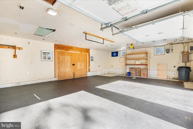 $1,100,000 | 12016 Wayland Street, Oakton, VA 22124