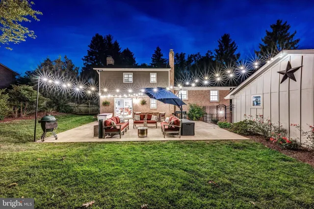 $1,100,000 | 12016 Wayland Street, Oakton, VA 22124