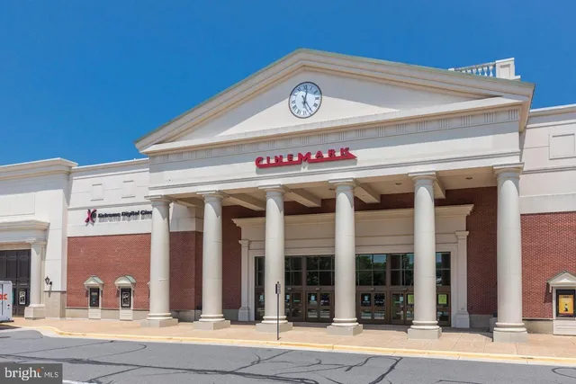 $1,100,000 | 12016 Wayland Street, Oakton, VA 22124