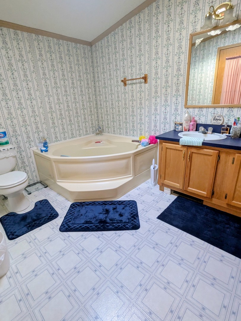 58 Swan Lane Beecher, IL 60401 - Photo 9 of 15