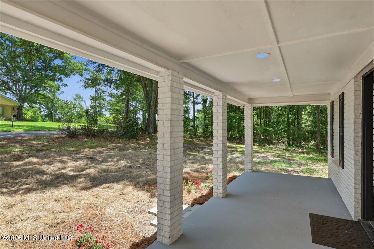175 Walter Jones Road Magee, MS 39111 - Photo 5 of 27 05-175 Walter Jones Rd _ Hometoursms.com