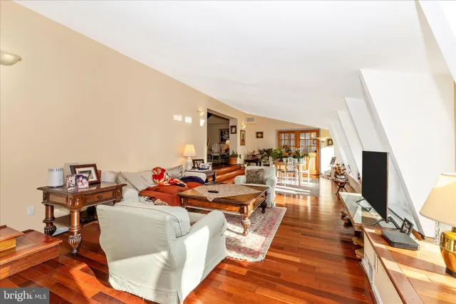 $1,100,000 | 18820 Wasche Road, Dickerson, MD 20842