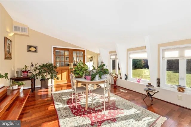 $1,100,000 | 18820 Wasche Road, Dickerson, MD 20842