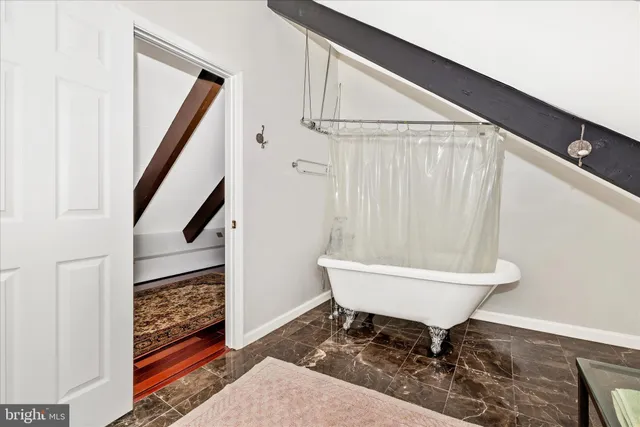 $1,100,000 | 18820 Wasche Road, Dickerson, MD 20842