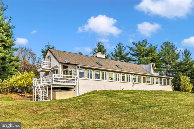 $1,100,000 | 18820 Wasche Road, Dickerson, MD 20842
