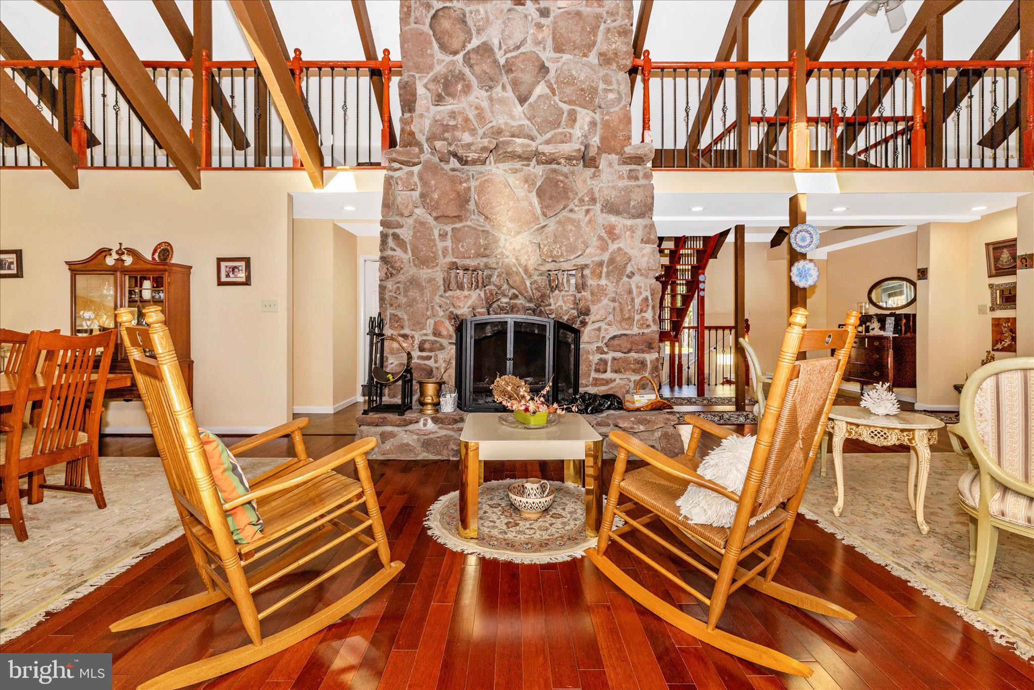 18820 Wasche Road Dickerson, MD 20842 - Photo 9 of 71 Living Room