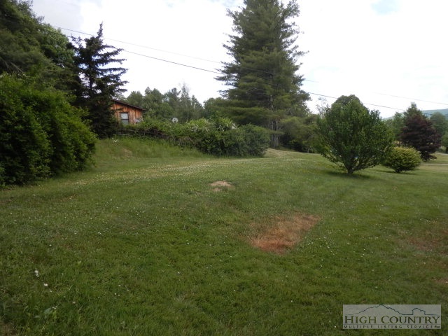 250 Alex Wellborn Road Deep Gap, NC 28618 - Photo 16 of 21 Gallery Image 16