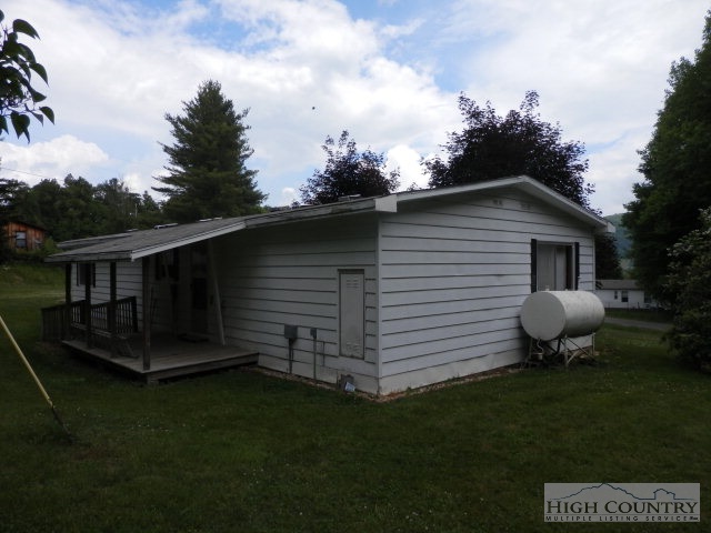250 Alex Wellborn Road Deep Gap, NC 28618 - Photo 18 of 21 Gallery Image 18