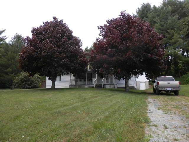 250 Alex Wellborn Road Deep Gap, NC 28618 - Photo 2 of 21 Gallery Image 2