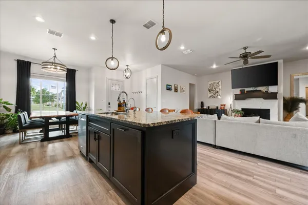 $399,000 | 601 Buckingham Avenue, Wolfforth, TX 79382