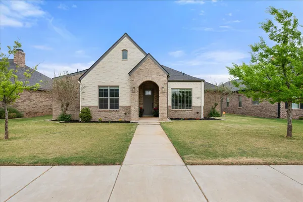 $399,000 | 601 Buckingham Avenue, Wolfforth, TX 79382