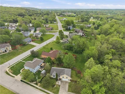 $380,000 | 2709 South 23rd Street, Leavenworth, KS 66048