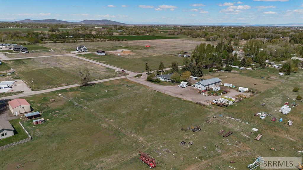 3024 West 6800 South Rexburg, ID 83440 - Photo 1 of 1 Main View