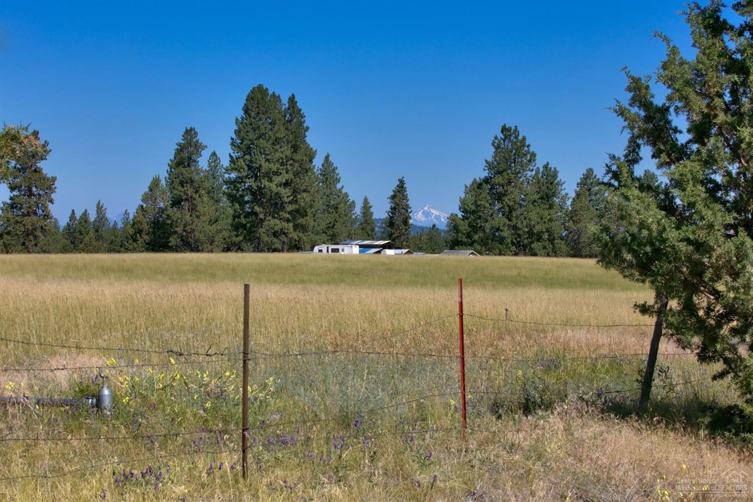 60305 Nighthawk Road Bend, OR 97702 - Photo 8 of 15 Gallery Image 8