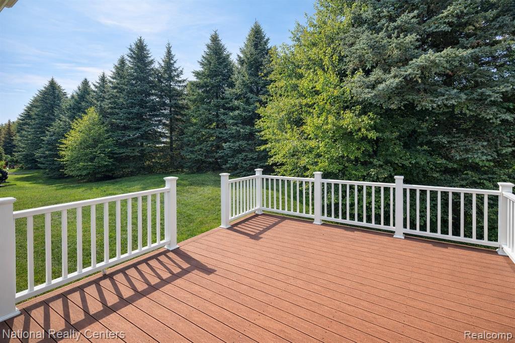 2056 Somerville Road Rochester Hills, MI 48307 - Photo 73 of 84