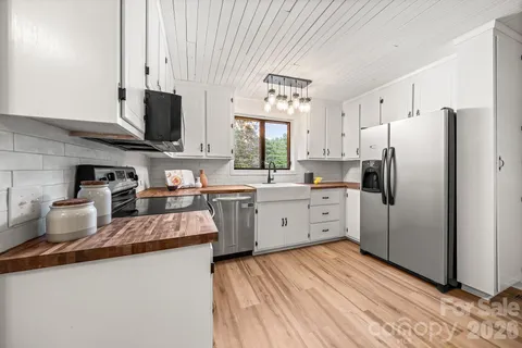 $369,000 | 10718 Lancaster Highway, Waxhaw, NC 28173