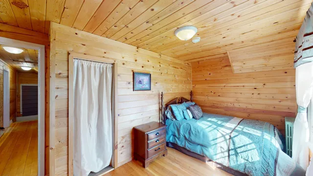 $299,000 | 10711 Highway 23, Orr, MN 55771