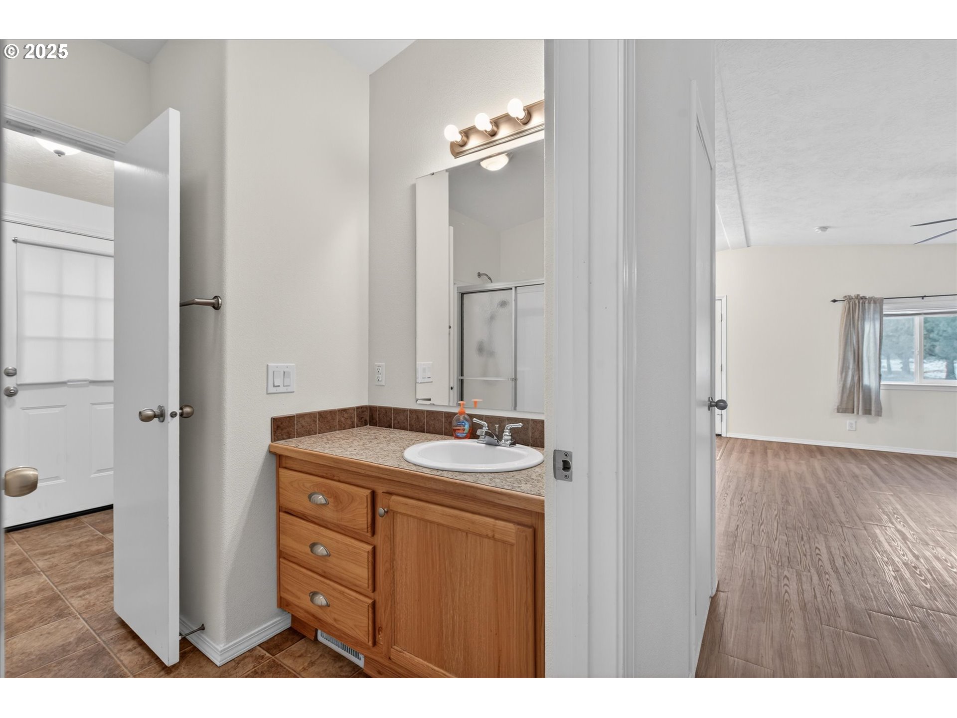 2410 Colorado Avenue Baker City, OR 97814 - Photo 10 of 26