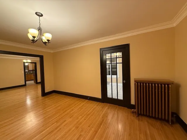 $2,750 | 371 Fulton Street, Unit 2, Elgin, IL 60120