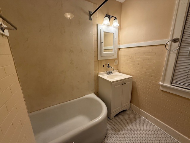 371 Fulton Street, Unit 2 Elgin, IL 60120 - Photo 17 of 24