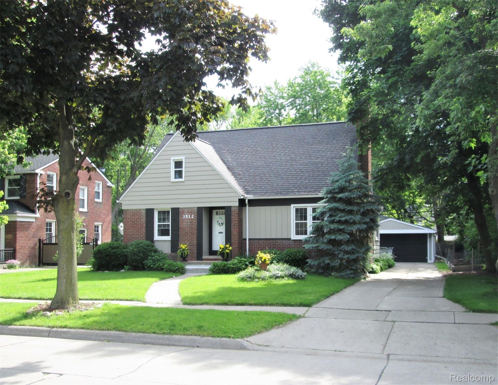 3512 Wakefield Road Berkley, MI 48072 - Photo 1 of 44 wake-front2.JPG