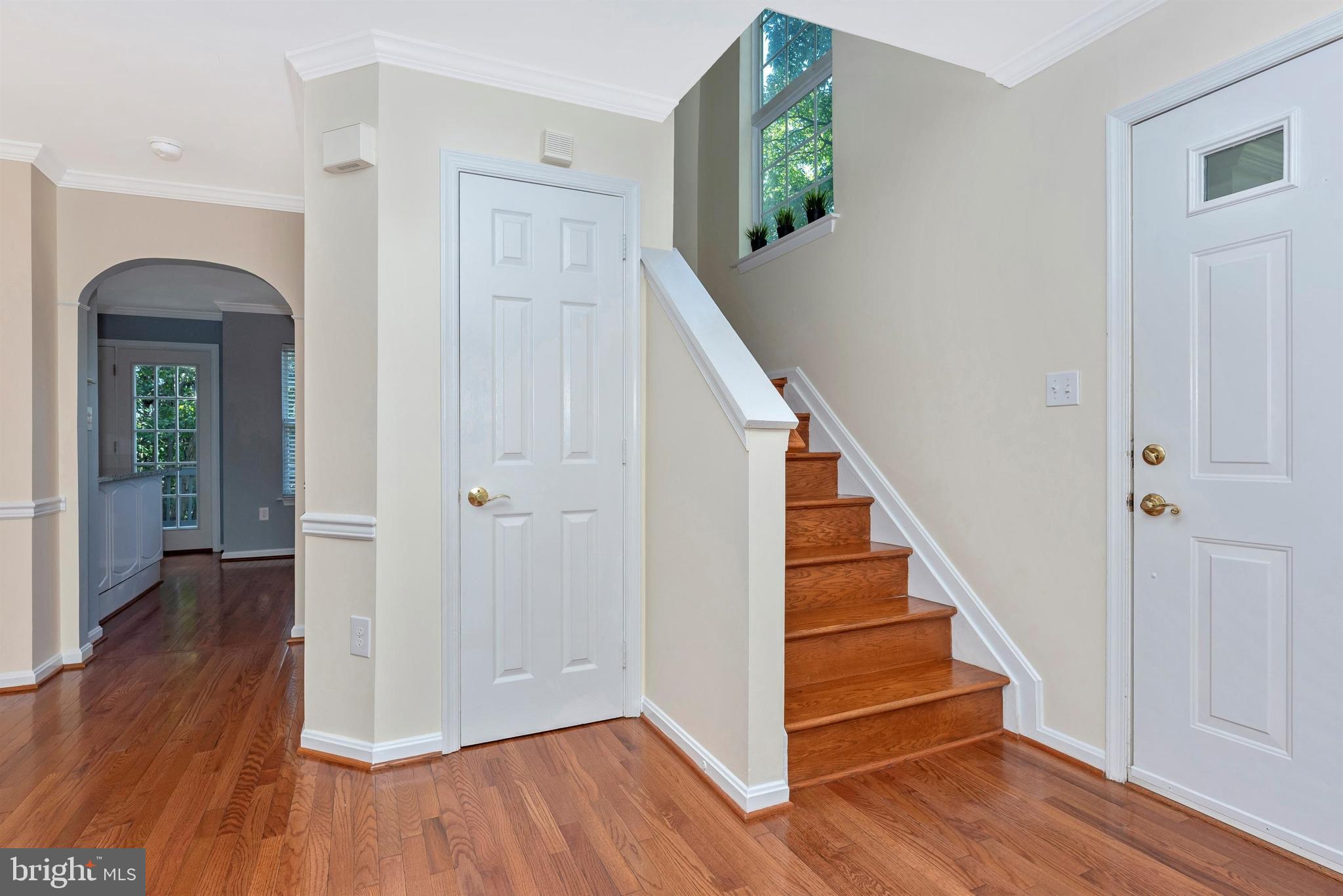 9101 Ridgefield Lane Frederick, MD 21701 - Photo 4 of 57 Gallery Image 4
