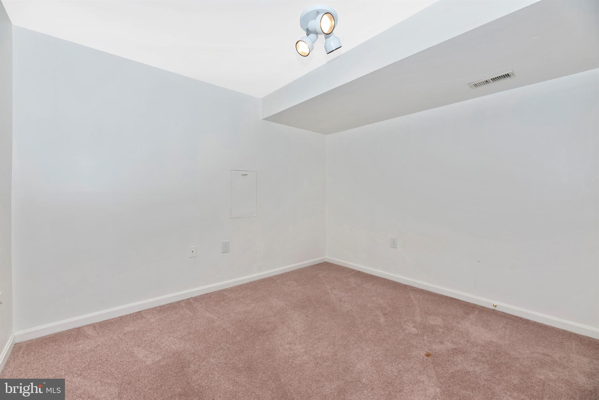 9101 Ridgefield Lane Frederick, MD 21701 - Photo 36 of 57 Gallery Image 36