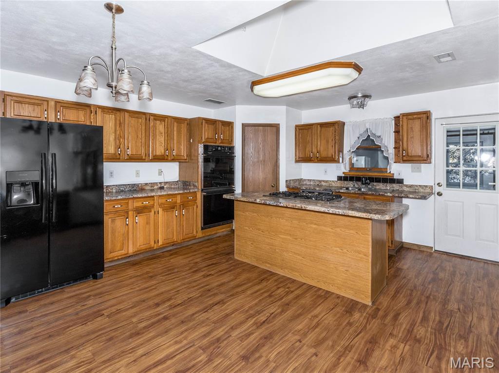191 Belmont Road Collinsville, IL 62234 - Photo 12 of 37 Gallery Image 12