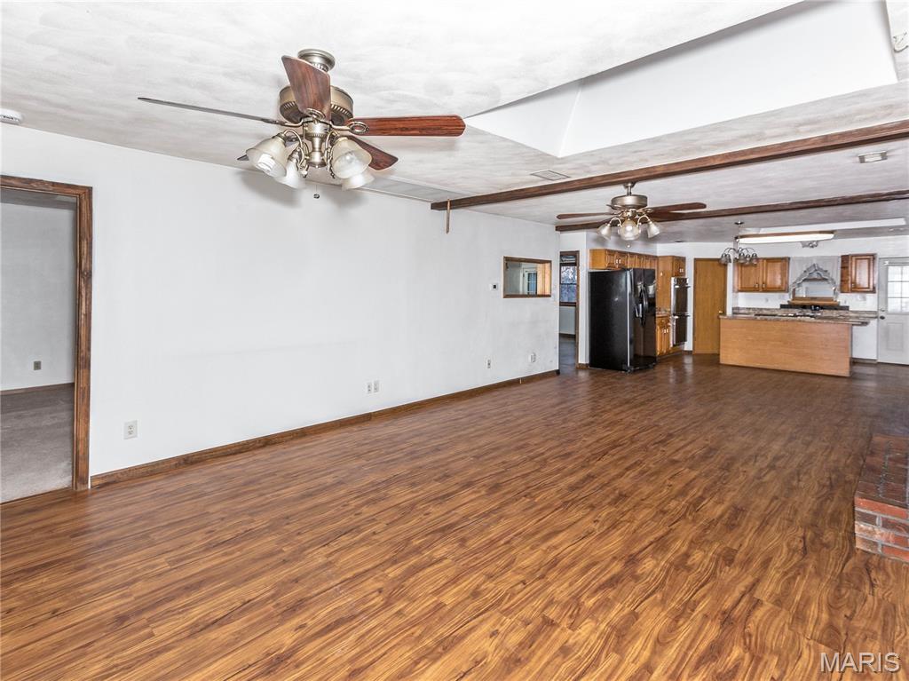 191 Belmont Road Collinsville, IL 62234 - Photo 7 of 37 Gallery Image 7