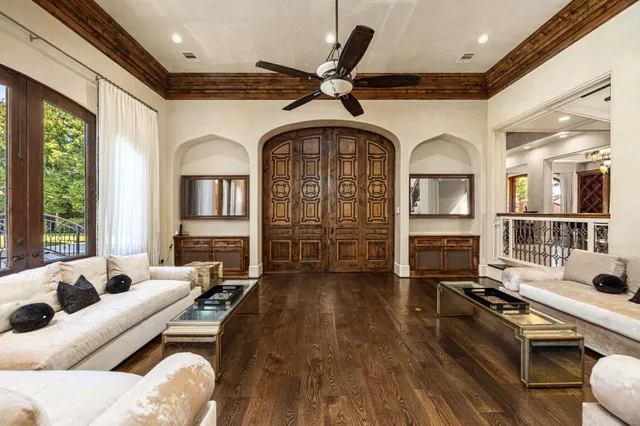 $4,975,000 | 5550 Candlewood Drive, Houston, TX 77056