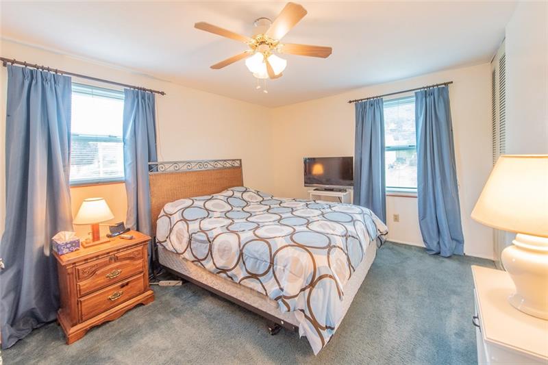 6 Kinzua Road Pittsburgh, PA 15239 - Photo 18 of 25 2nd floor, 3rd bedroom.