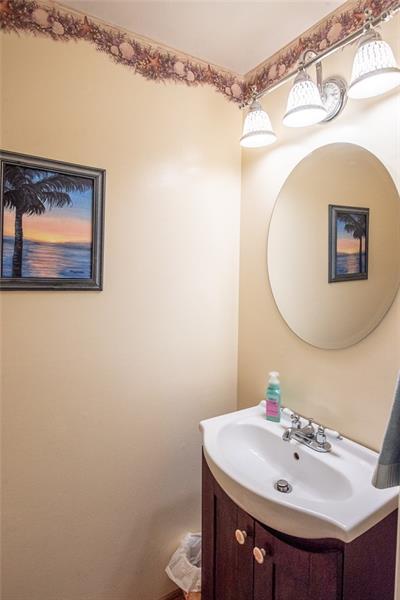 6 Kinzua Road Pittsburgh, PA 15239 - Photo 4 of 25 Main level powder room.
