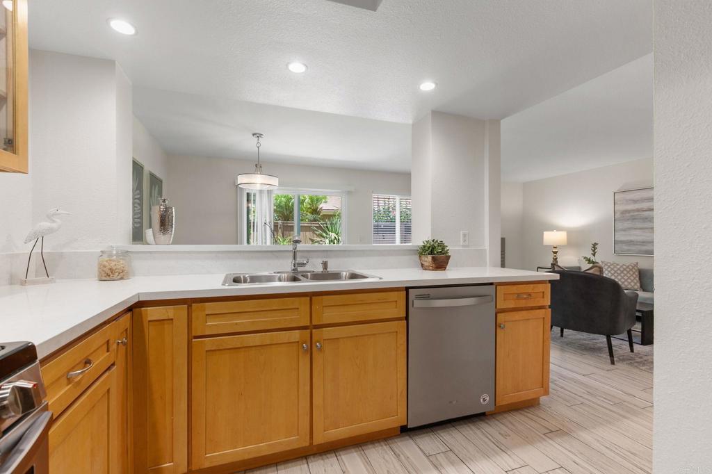 2992 Brandon Circle Carlsbad, CA 92010 - Photo 17 of 69