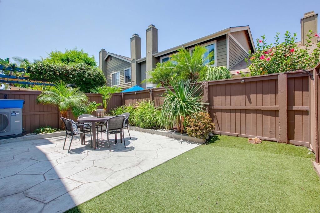 2992 Brandon Circle Carlsbad, CA 92010 - Photo 33 of 69 a view of a house with backyard and sitting area