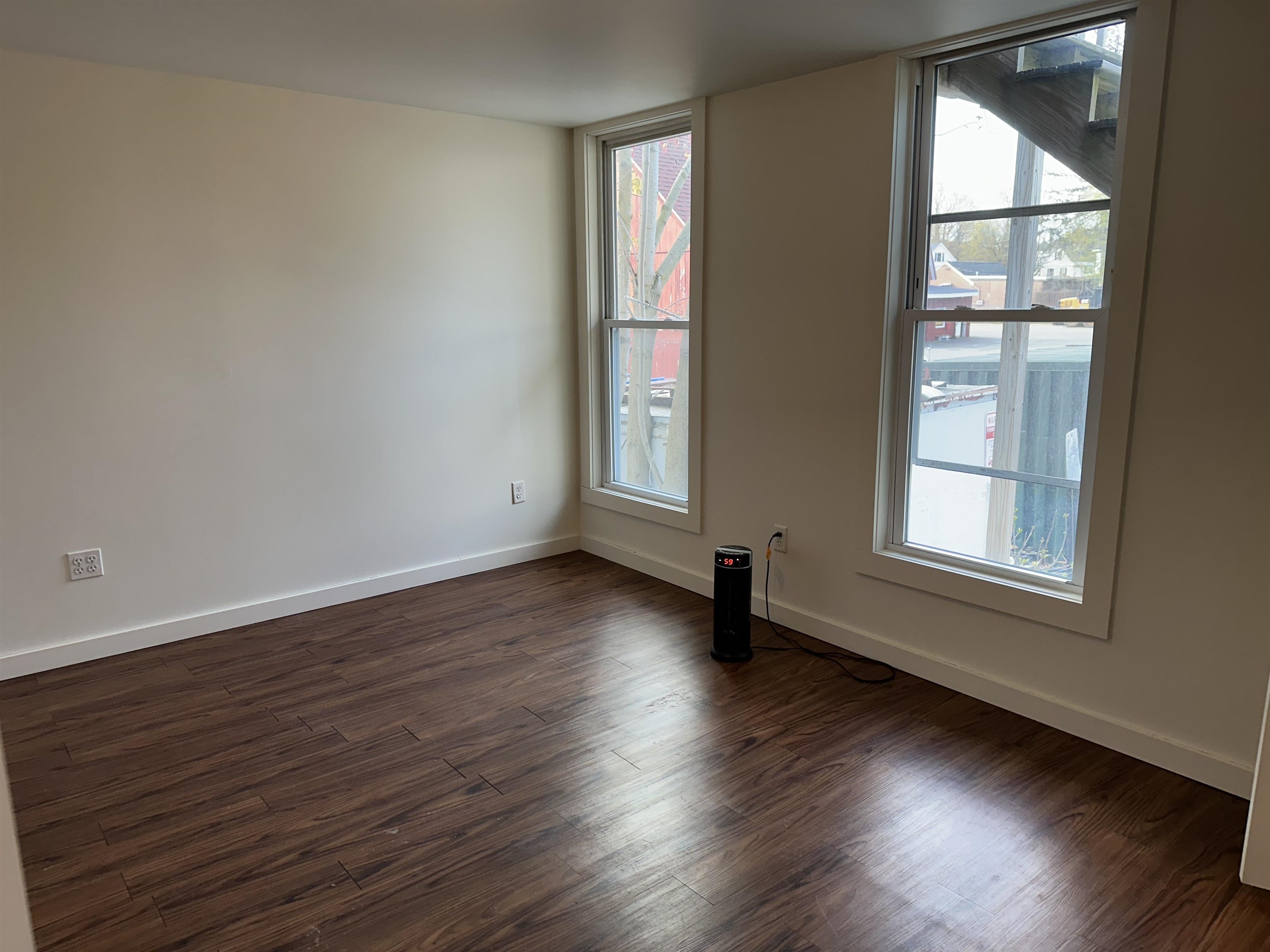 23 Main Street, Unit 3 Jaffrey, NH 03452 - Photo 3 of 10
