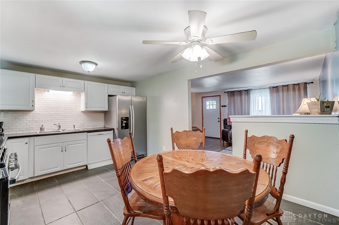 5756 Benedict Road Huber Heights, OH 45424 - Photo 13 of 36