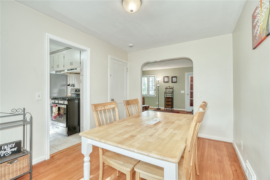 606 Bay Road Webster, NY 14580 - Photo 9 of 49 Dining area with hardwood flooring