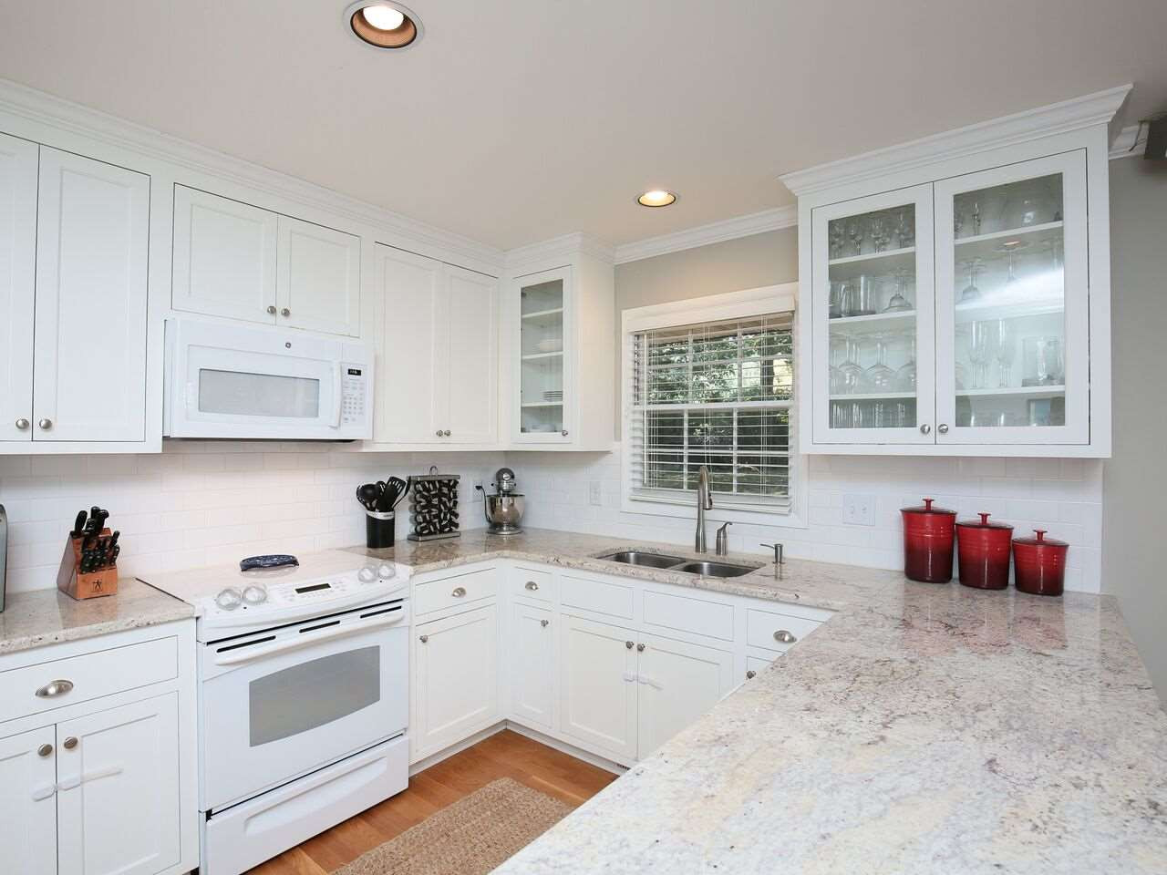 4911 Latimer Road Raleigh, NC 27609 - Photo 8 of 25 Photo 8