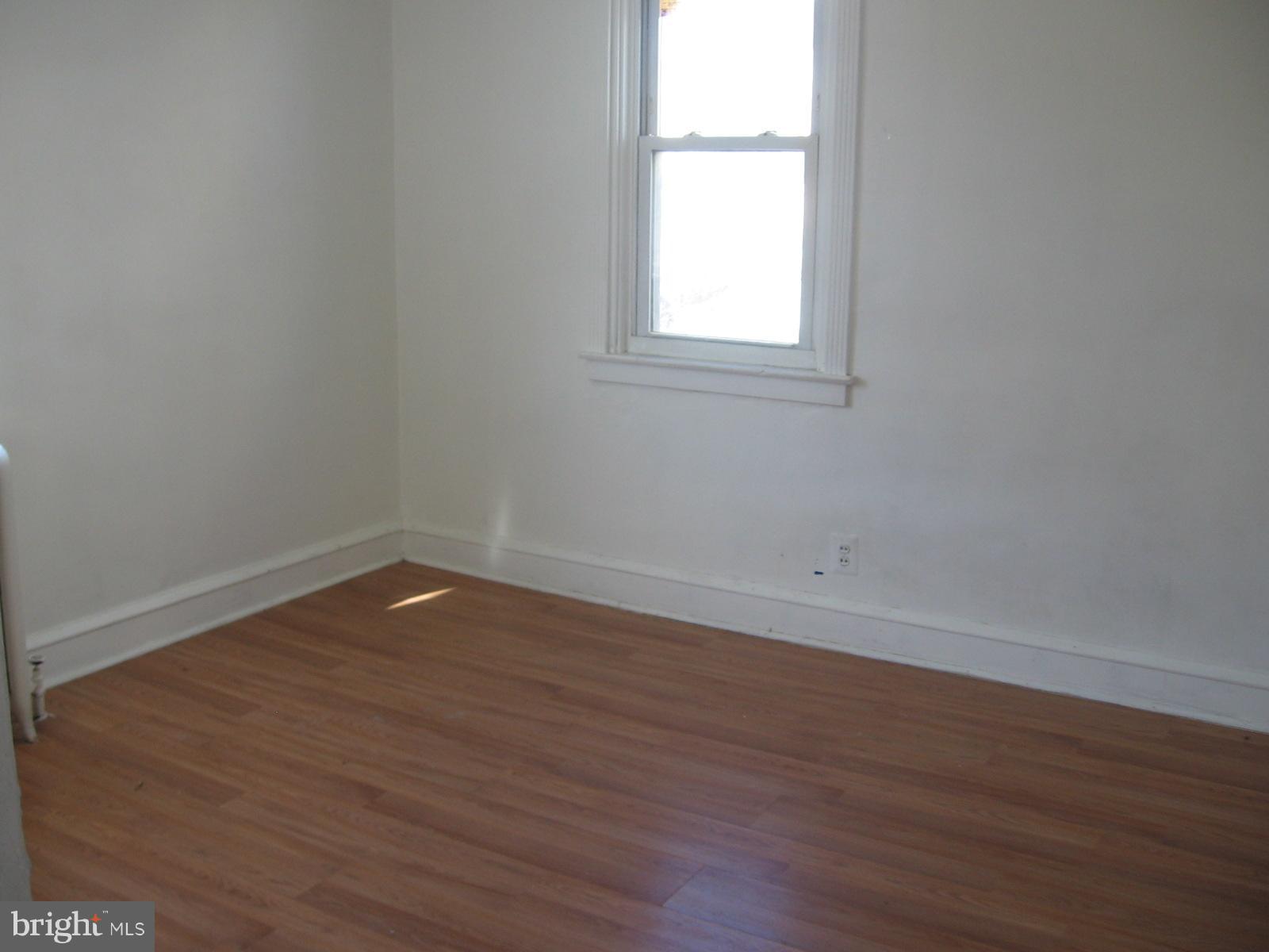 120 Kent Road Upper Darby, PA 19082 - Photo 9 of 11