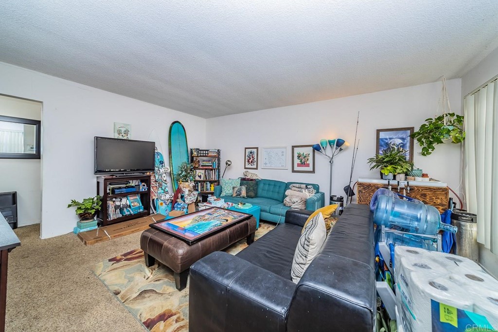 376-378 Acacia Avenue Carlsbad, CA 92008 - Photo 12 of 32