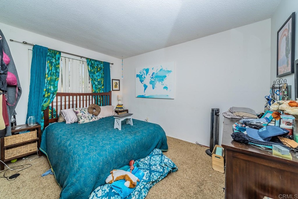 376-378 Acacia Avenue Carlsbad, CA 92008 - Photo 13 of 32