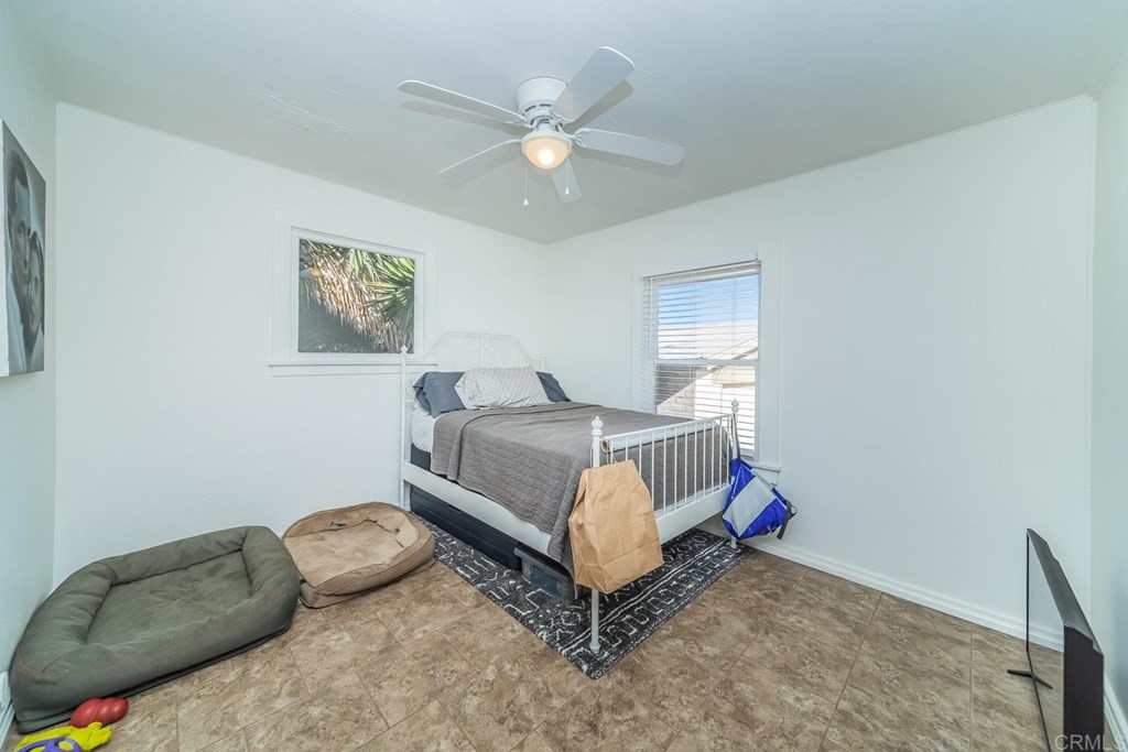 376-378 Acacia Avenue Carlsbad, CA 92008 - Photo 23 of 32