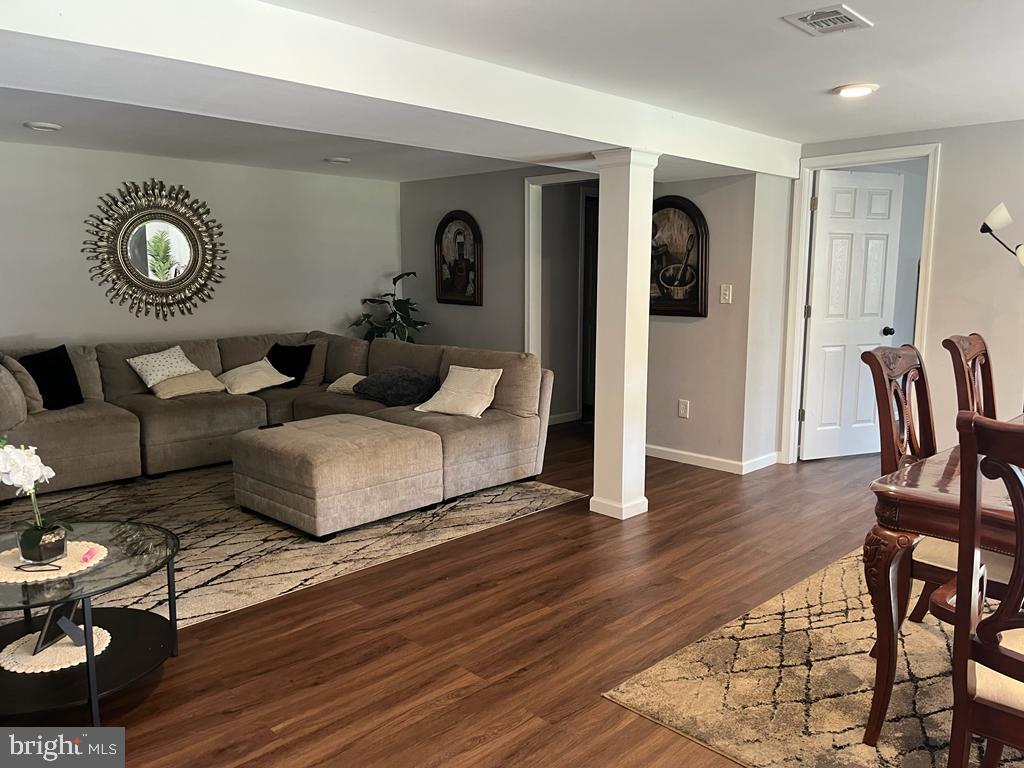 10020 Sweepstakes Road Damascus, MD 20872 - Photo 8 of 13 Gallery Image 8